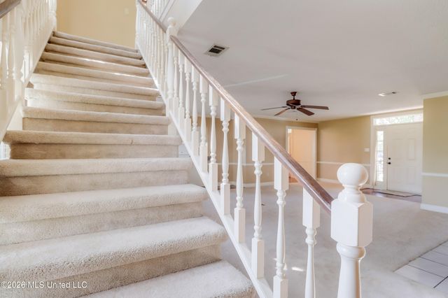 408 Oakwood Drive, Ocean Springs, MS 39564