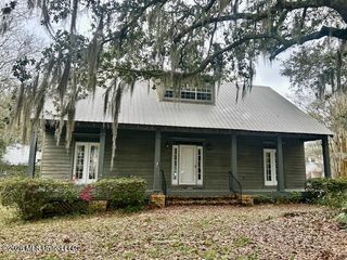 408 Oakwood Drive, Ocean Springs, MS 39564