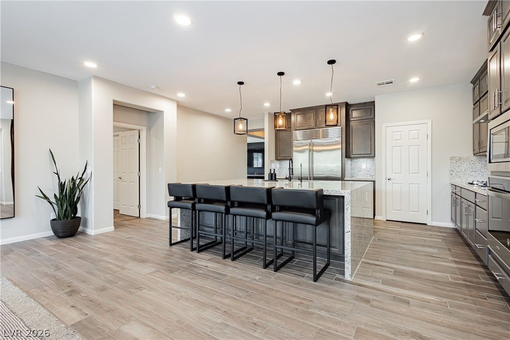 Image 7 of property listing at 5757 Ireland Ridge Court, Las Vegas, NV 89149