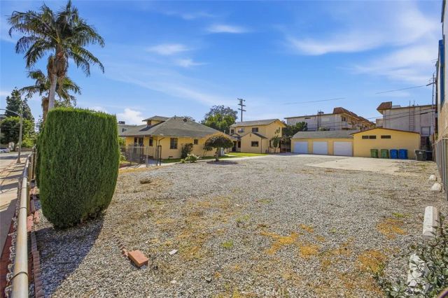 209 N Monterey Street, Alhambra, CA 91801