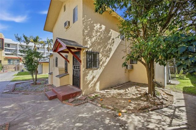 209 N Monterey Street, Alhambra, CA 91801