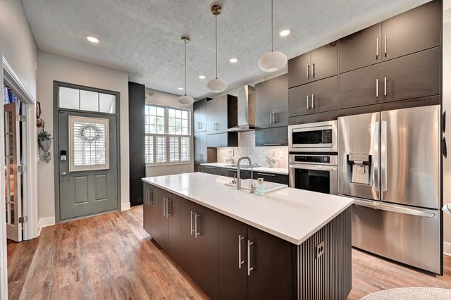 987 Oakmont Court, Union, KY 41091