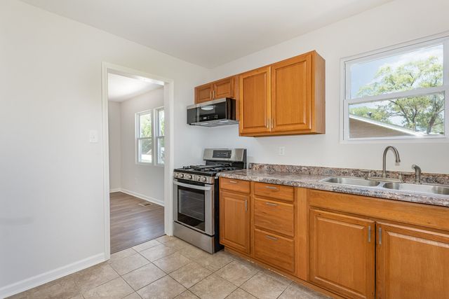 1412 Sehring Street, Joliet, IL 60436