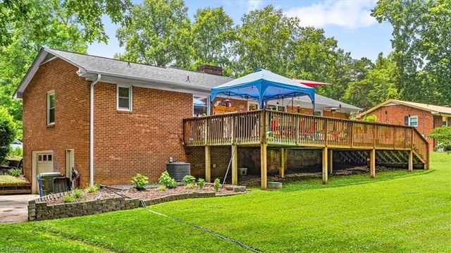 262 Shady Grove Lane, Winston-salem, NC 27107