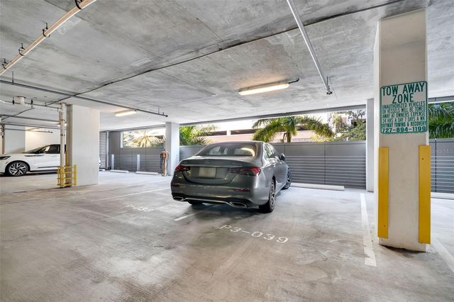 100 1ST AVENUE N 305, St Petersburg, FL 33701