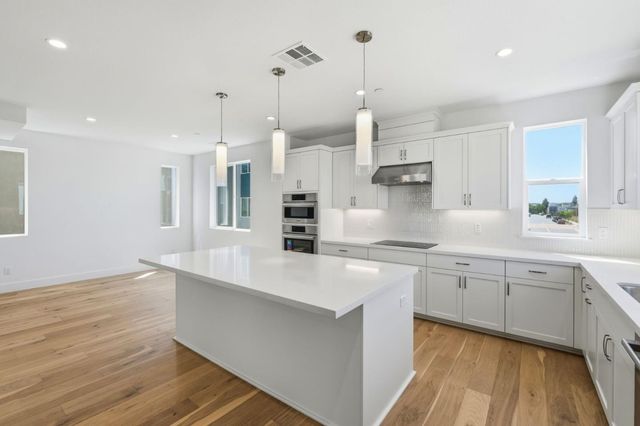 1002 Rojo Terrace, San Ramon, CA 94583