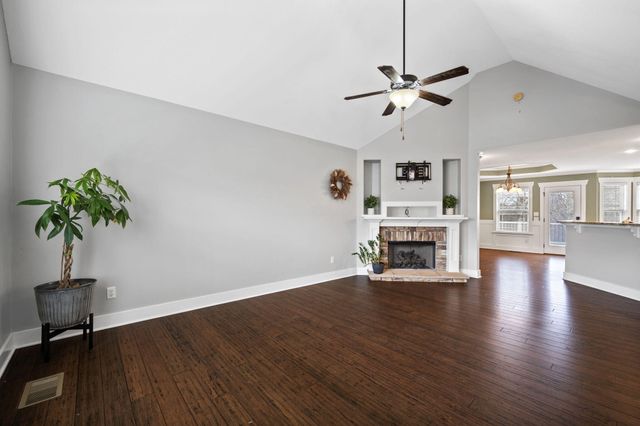 7329 Landlock Drive, Ooltewah, TN 37363