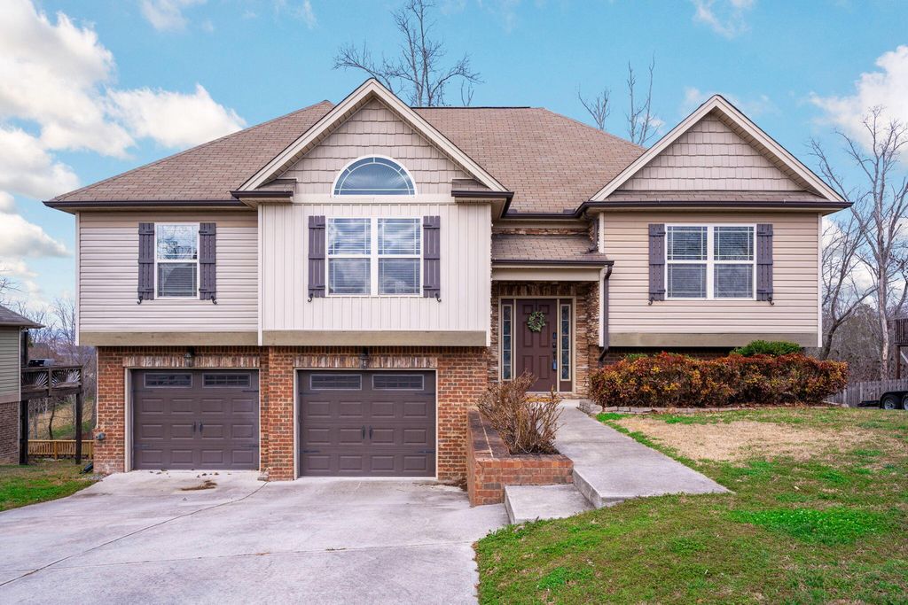 7329 Landlock Drive, Ooltewah, TN 37363