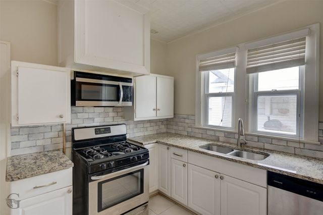 3443 Beverly Place, Shreveport, LA 71105