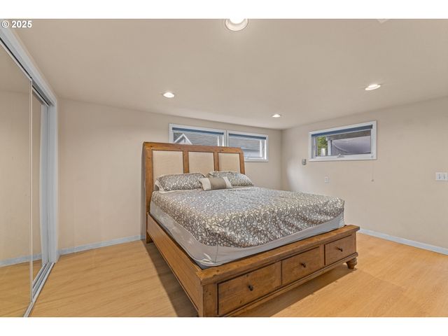 93521 PLEASANT VALLEY Ln, Myrtle Point, OR 97458