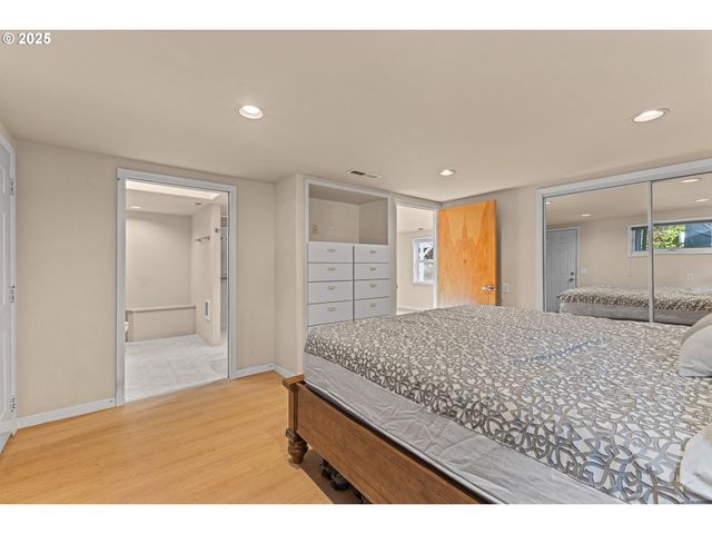 93521 PLEASANT VALLEY Ln, Myrtle Point, OR 97458