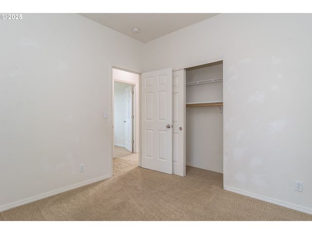 115 SILVERADO St, Roseburg, OR 97471