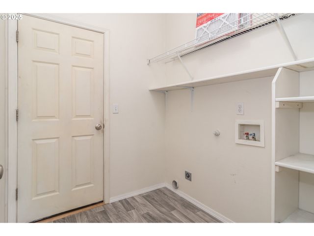 115 SILVERADO St, Roseburg, OR 97471