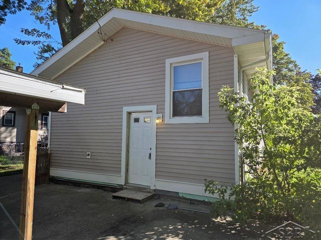 1721 Mershon Street, Saginaw, MI 48602