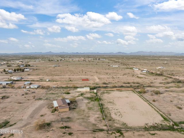 2817 N SADDLE VISTA Road, Tonopah, AZ 85354