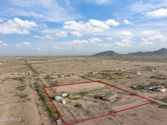 2817 N SADDLE VISTA Road, Tonopah, AZ 85354