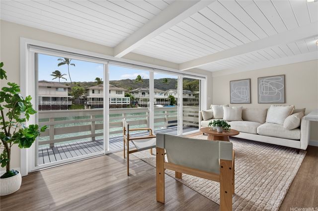 375 Opihikao Place 341, Honolulu, HI 96825