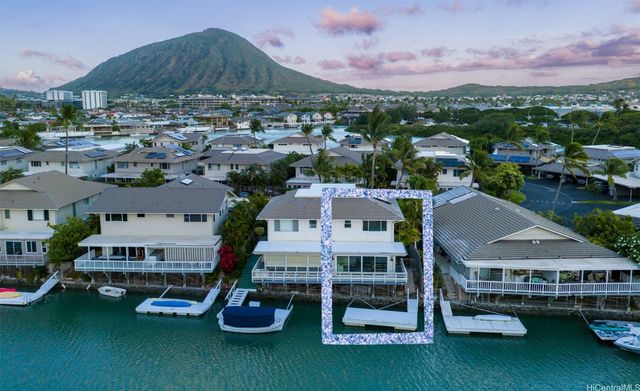 375 Opihikao Place 341, Honolulu, HI 96825