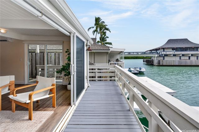 375 Opihikao Place 341, Honolulu, HI 96825