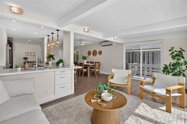 375 Opihikao Place 341, Honolulu, HI 96825