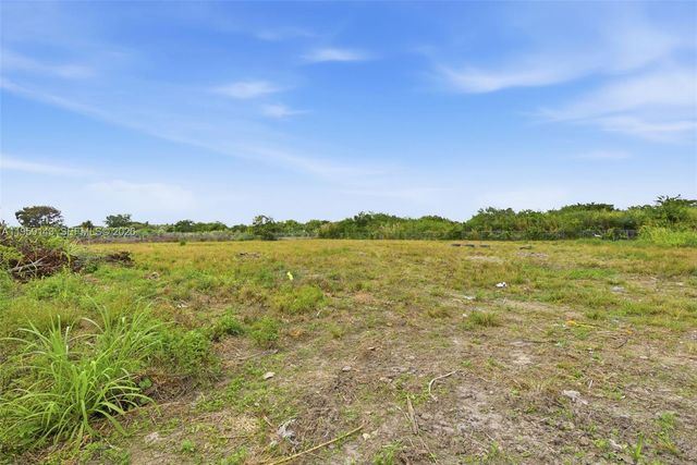 160XX SW 207TH AVE, Miami, FL 33187