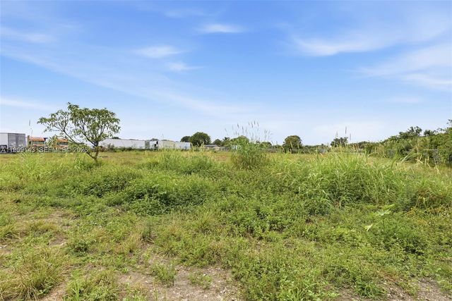 160XX SW 207TH AVE, Miami, FL 33187