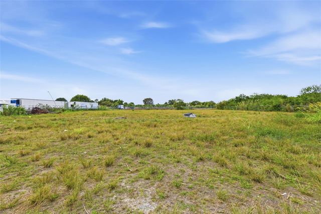 160XX SW 207TH AVE, Miami, FL 33187