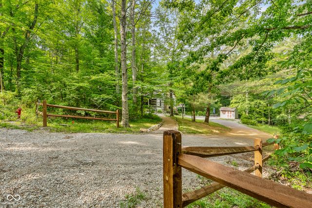 3600 Greenbriar Lane, Nashville, IN 47448