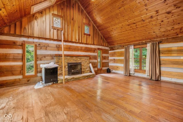 3600 Greenbriar Lane, Nashville, IN 47448