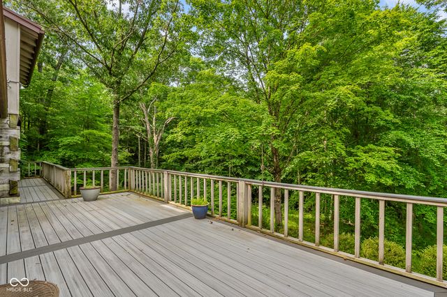 3600 Greenbriar Lane, Nashville, IN 47448