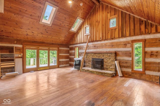 3600 Greenbriar Lane, Nashville, IN 47448