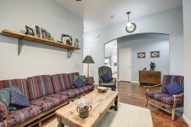 620 Cypress Hill Drive, Mckinney, TX 75071