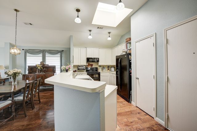 620 Cypress Hill Drive, Mckinney, TX 75071