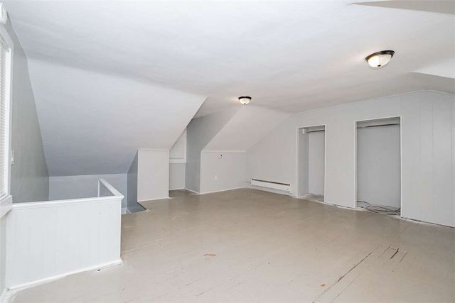 97 Royal St, Spring Hill, PA 15212