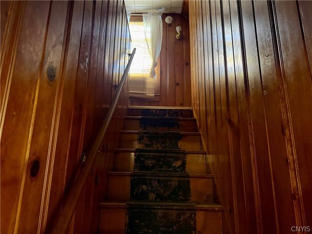 5230 State Route 233, Westmoreland, NY 13490