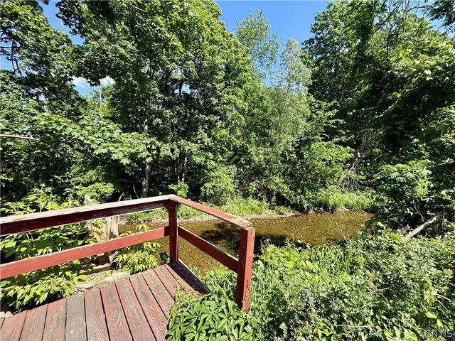 5230 State Route 233, Westmoreland, NY 13490