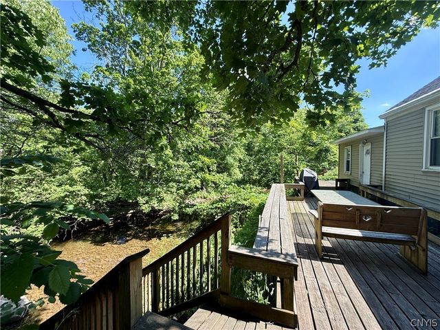 5230 State Route 233, Westmoreland, NY 13490