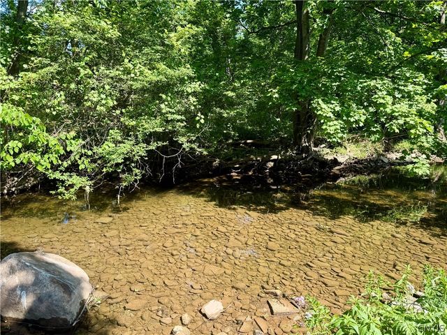 5230 State Route 233, Westmoreland, NY 13490