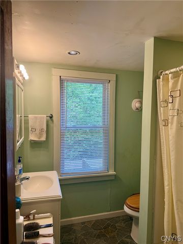 5230 State Route 233, Westmoreland, NY 13490