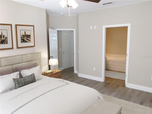 37450 PICKETTS MILL AVENUE, Zephyrhills, FL 33542