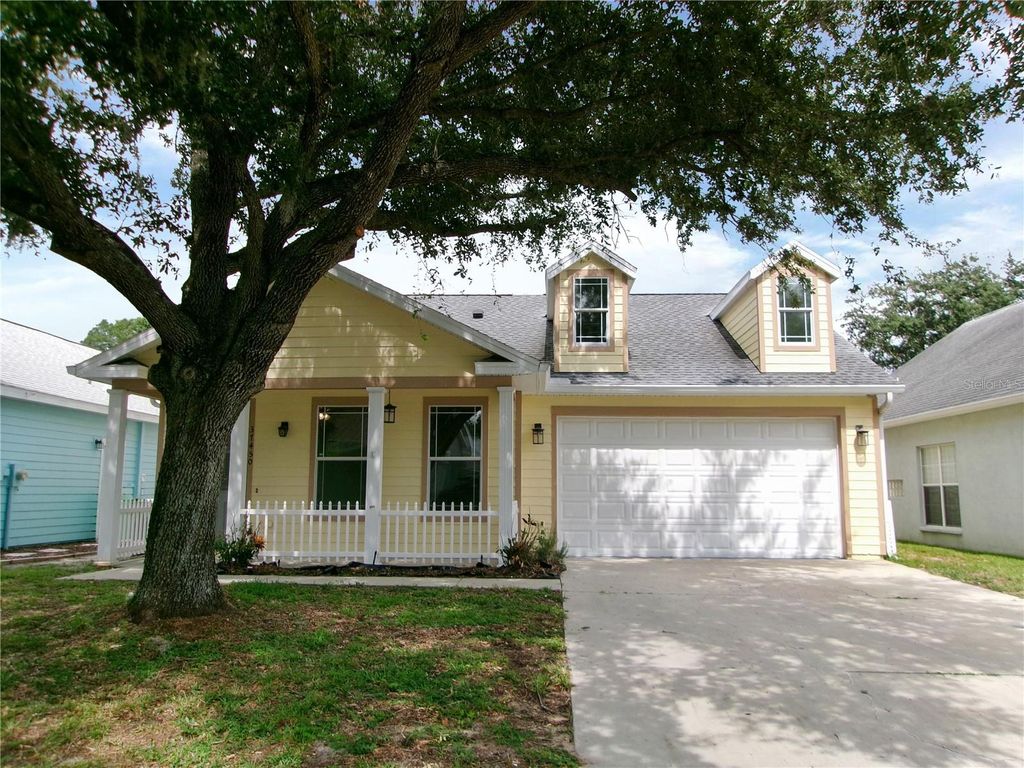 37450 PICKETTS MILL AVENUE, Zephyrhills, FL 33542
