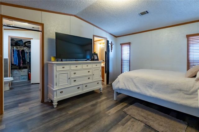 21564 County Road 1718, Mathis, TX 78368