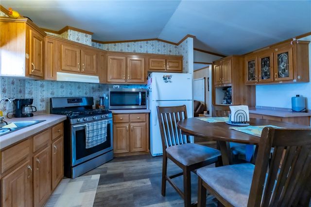 21564 County Road 1718, Mathis, TX 78368