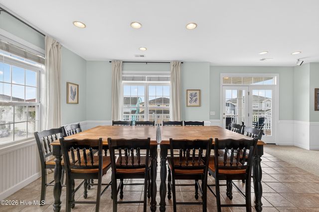 92 W First Street, Ocean Isle Beach, NC 28469