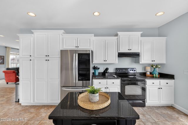 92 W First Street, Ocean Isle Beach, NC 28469