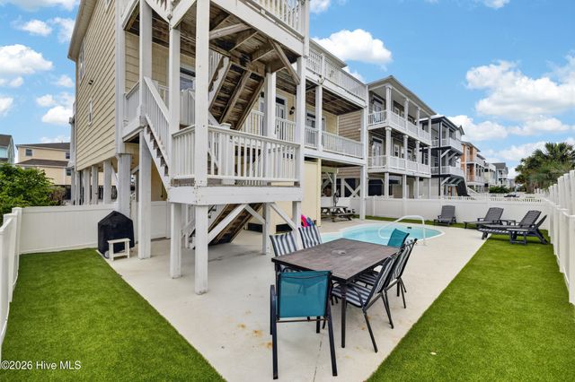 92 W First Street, Ocean Isle Beach, NC 28469