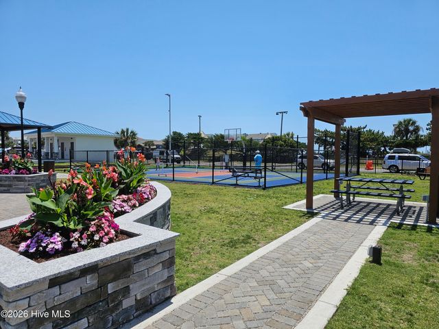 92 W First Street, Ocean Isle Beach, NC 28469