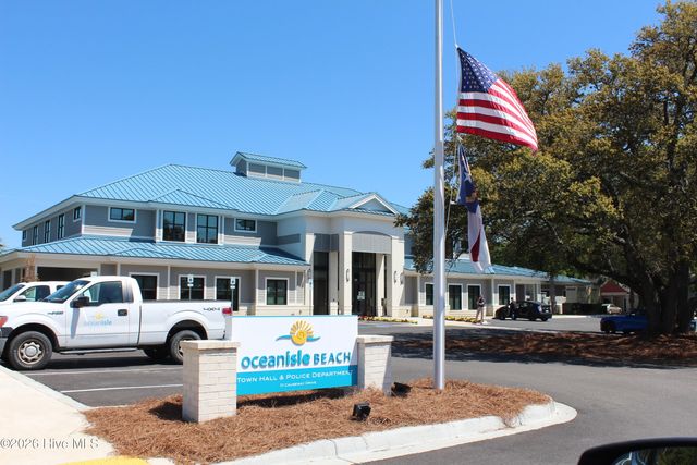 92 W First Street, Ocean Isle Beach, NC 28469
