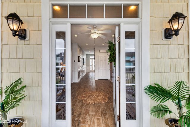 92 W First Street, Ocean Isle Beach, NC 28469