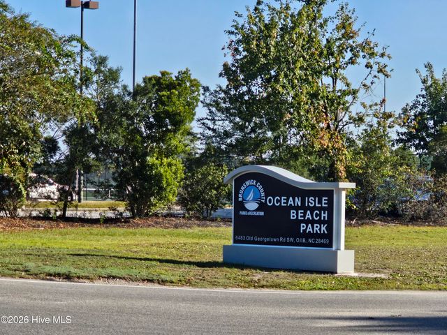 92 W First Street, Ocean Isle Beach, NC 28469